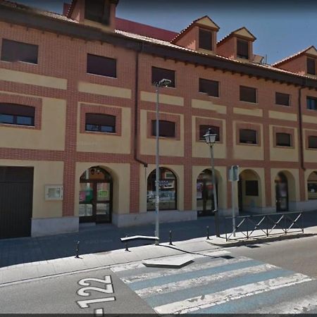 Apartamento "Rascalindes" 托尔德西拉斯 外观 照片