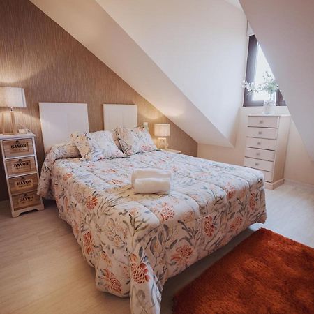 Apartamento "Rascalindes" 托尔德西拉斯 外观 照片