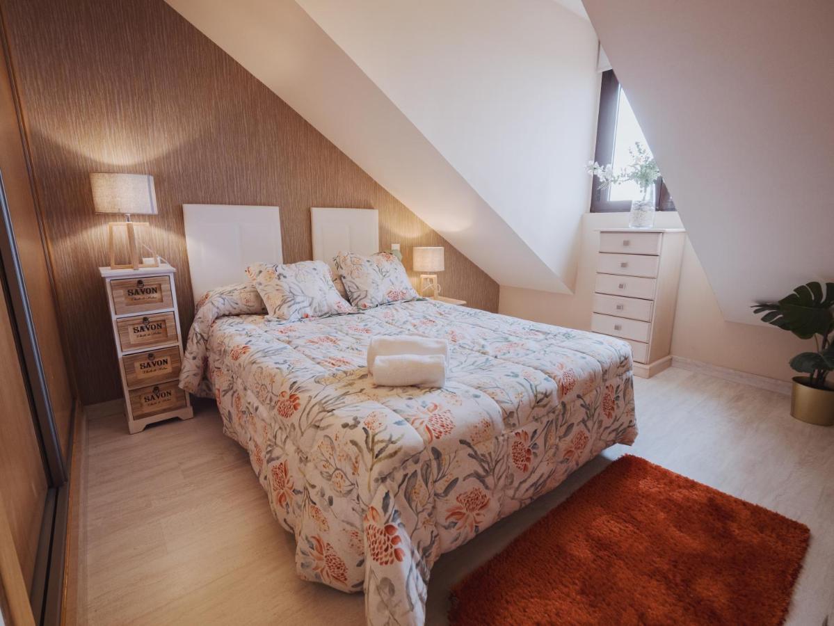 Apartamento "Rascalindes" 托尔德西拉斯 外观 照片